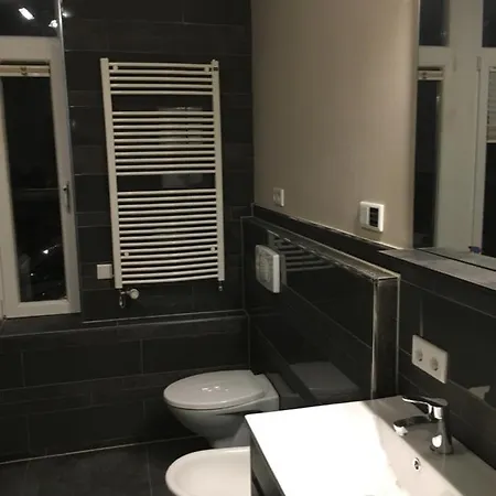 Stadthaus Artur - Valencia